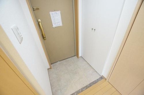 ラ・コピエ南塚口の玄関