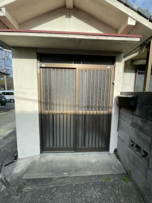 兵庫県姫路市御国野町御着(一戸建)の賃貸物件の玄関
