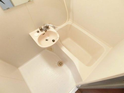 ブルージュ喜志の風呂