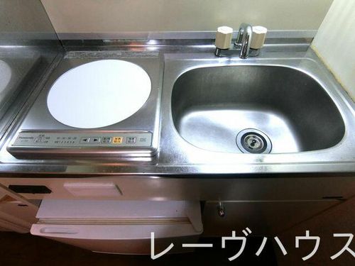 福岡県福岡市中央区荒戸2丁目(マンション)の賃貸物件のキッチン