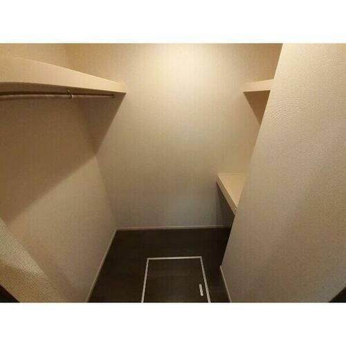 ラムザ101の内装