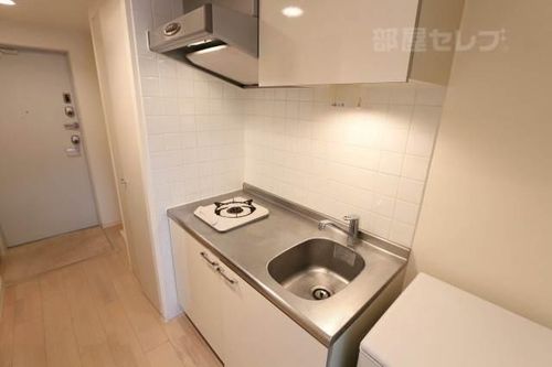 YS上前津905のキッチン