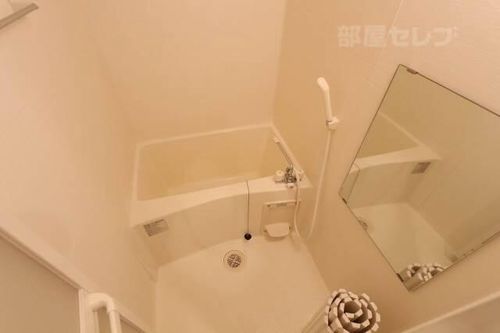 YS上前津905の風呂