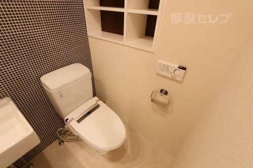 YS上前津905の内装