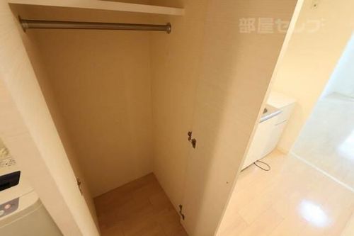 YS上前津905の内装