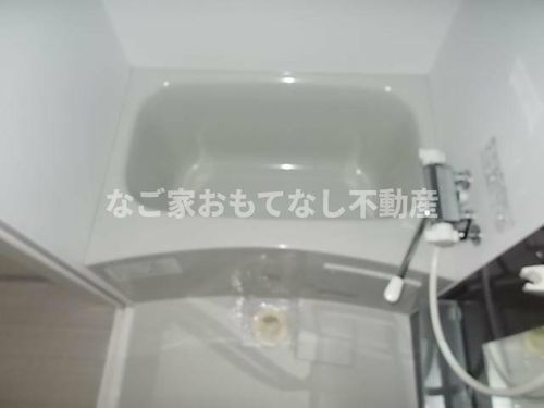 愛知県名古屋市西区上小田井1丁目(アパート)の賃貸物件102の風呂