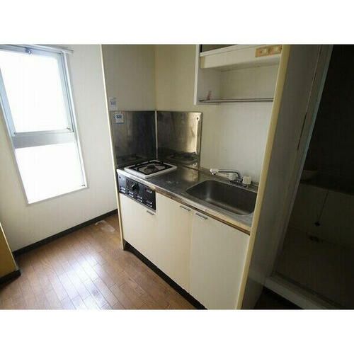 香里園弐番館101のキッチン