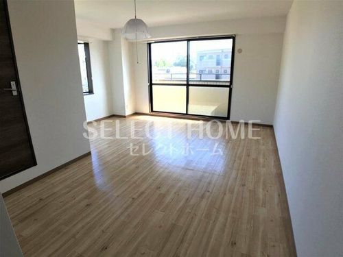 アンフィニ幸田3Fの内装