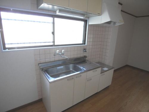 リバーサイド仁和寺501のキッチン