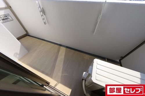 LAPIS TWOLES1105の内装