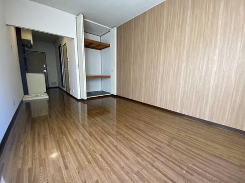 西川ハイツ103の内装