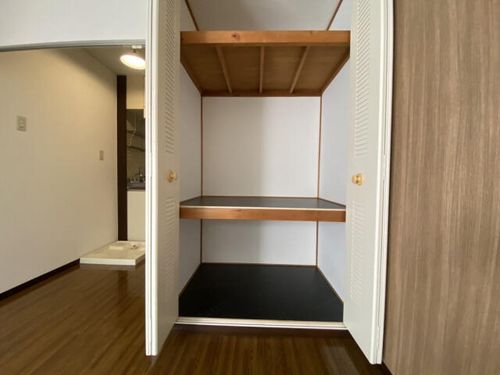 西川ハイツ103の内装