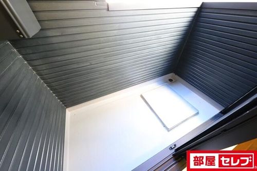 Cherim黄金の内装