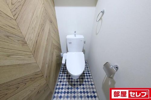 Cherim黄金の内装