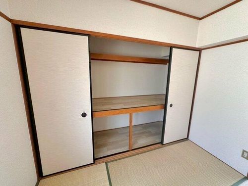 ラインプラザ本郷の内装