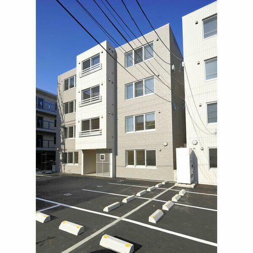 プラティーク札幌2303の外観