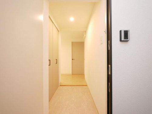 北海道札幌市中央区宮の森三条5丁目(マンション)の賃貸物件の玄関