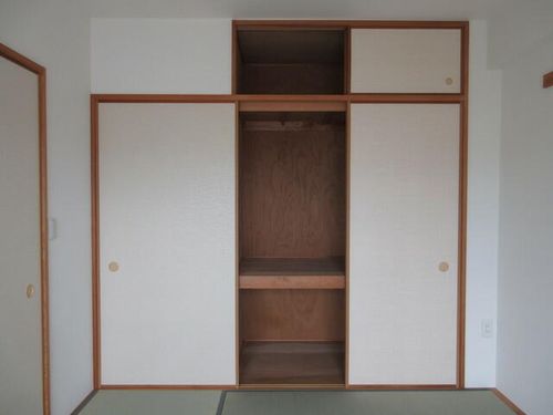 URサンヴァリエ藤井寺0050207の内装