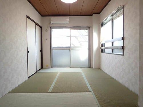 グリーンハイツの居間