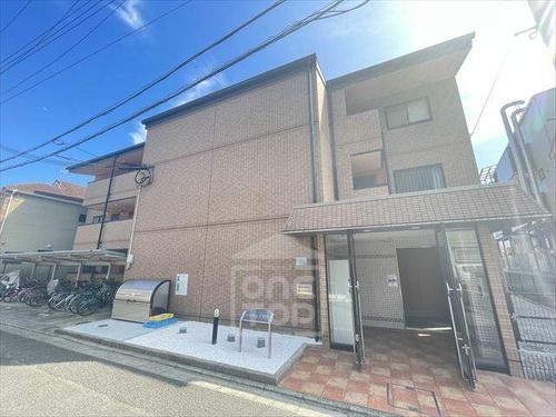 シャルム千里丘の外観