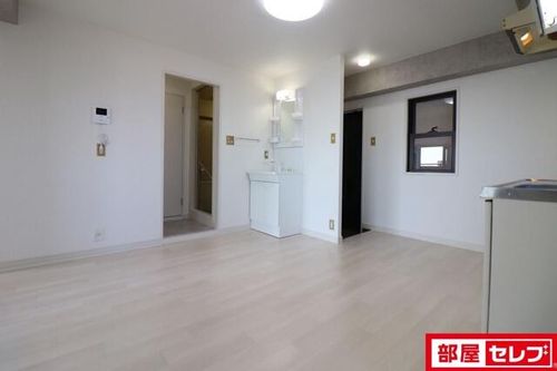 クイーンズタウン愛豊の内装