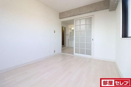 クイーンズタウン愛豊の内装