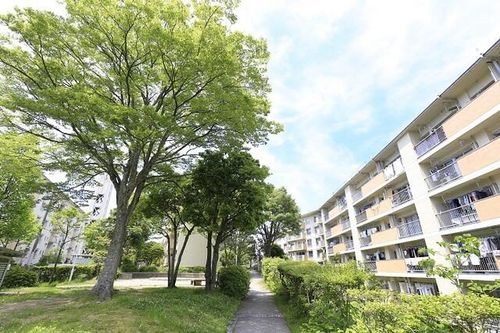 UR鈴蘭台第二0130404の外観