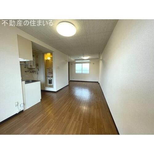 カサデューク澄川81の内装