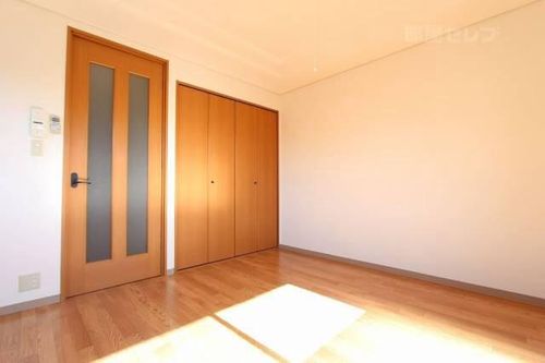 ファーレの内装