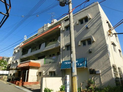 ヴィラ高取山302の外観