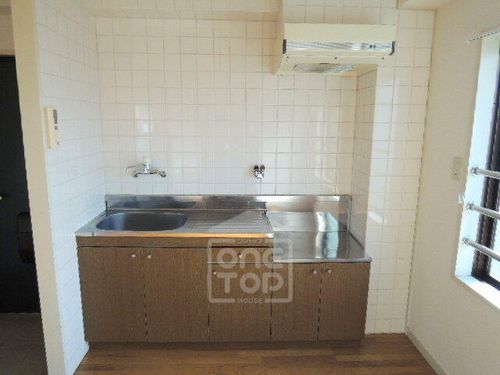 メゾン寺田のキッチン