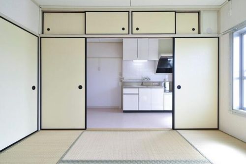 UR相生山0140504の居間