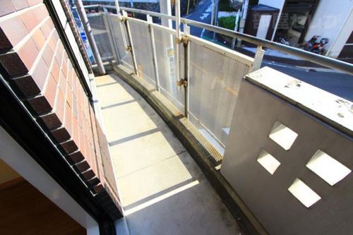 ローズガーデン楠元201の内装