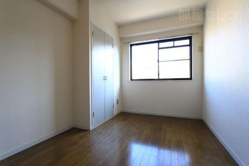 ローズガーデン楠元201の内装