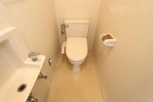 ローズガーデン楠元201の内装