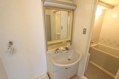 ローズガーデン楠元201の内装