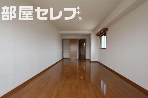 センチュリーパーク広住町403の内装