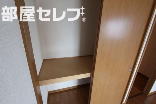 センチュリーパーク広住町403の内装