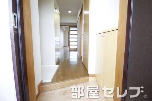 FULL HOUSE YAGOTO501の玄関