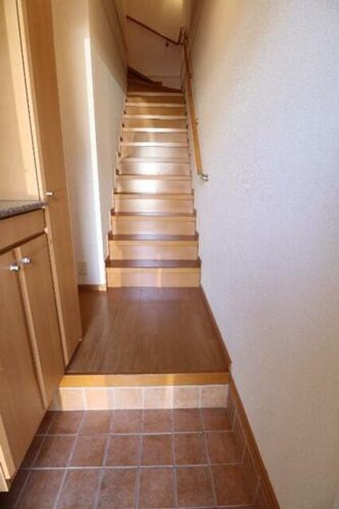 アイビーガーデンCの玄関