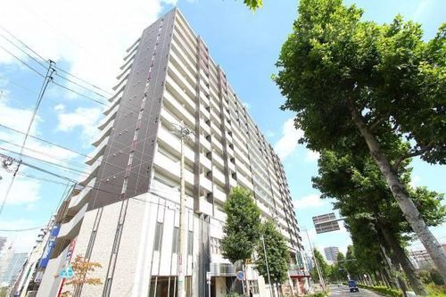 パークフラッツ金山の外観