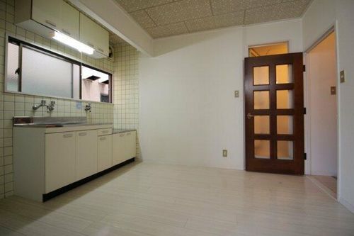 大阪府大阪市東淀川区菅原4丁目(マンション)の賃貸物件のキッチン