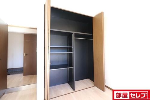 アーバンハイツ八事八幡山302の内装