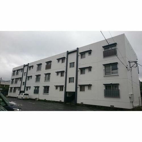 ビュークレスト高良内の外観