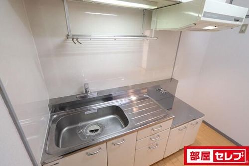 ロイヤルマンション横井のキッチン