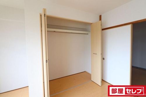 ロイヤルマンション横井の内装