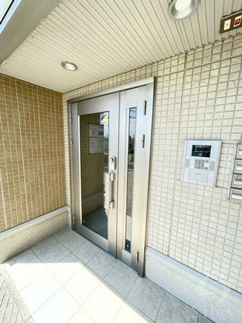 アルヴィータの玄関