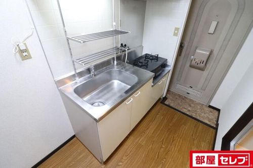 サンリバーかわきん205のキッチン