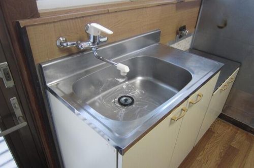 光栄荘205のキッチン
