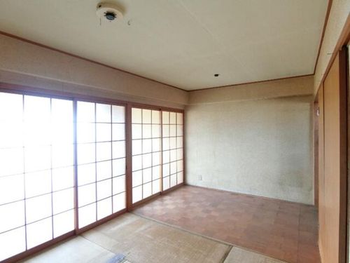 ハイツ一木303の内装